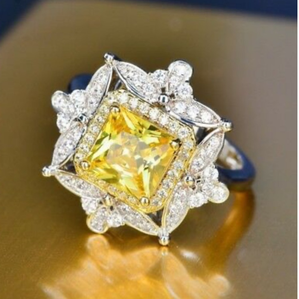 Gorgeous 925 ST Silver Citrine Birthstone Ring - Picture 2 of 10